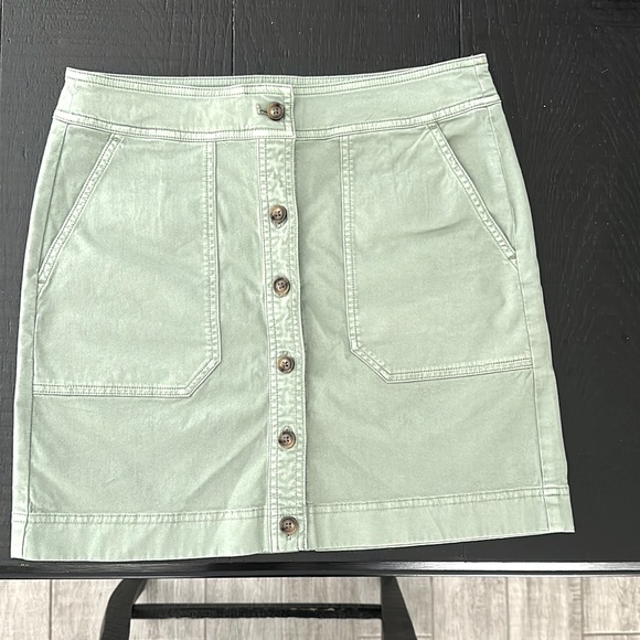 Garment-Dyed Utility Skirt - Picture 3 of 4